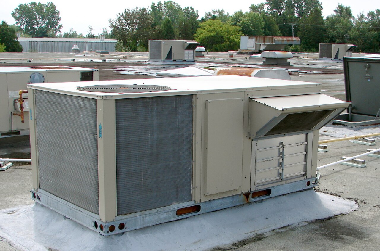 Commercial HVAC & Rooftop Units